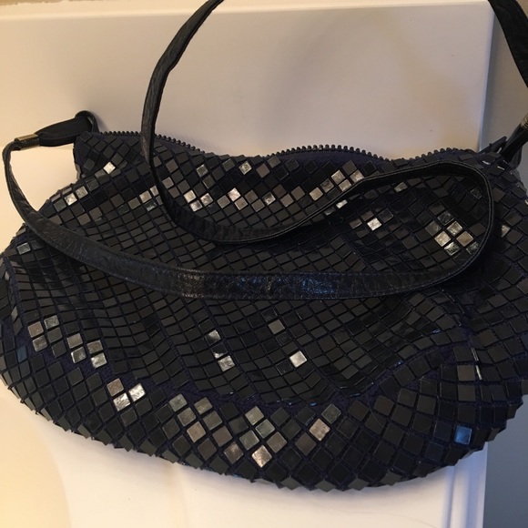 Navy Blue Purse EUC Once Only by Regale - Picture 6 of 8